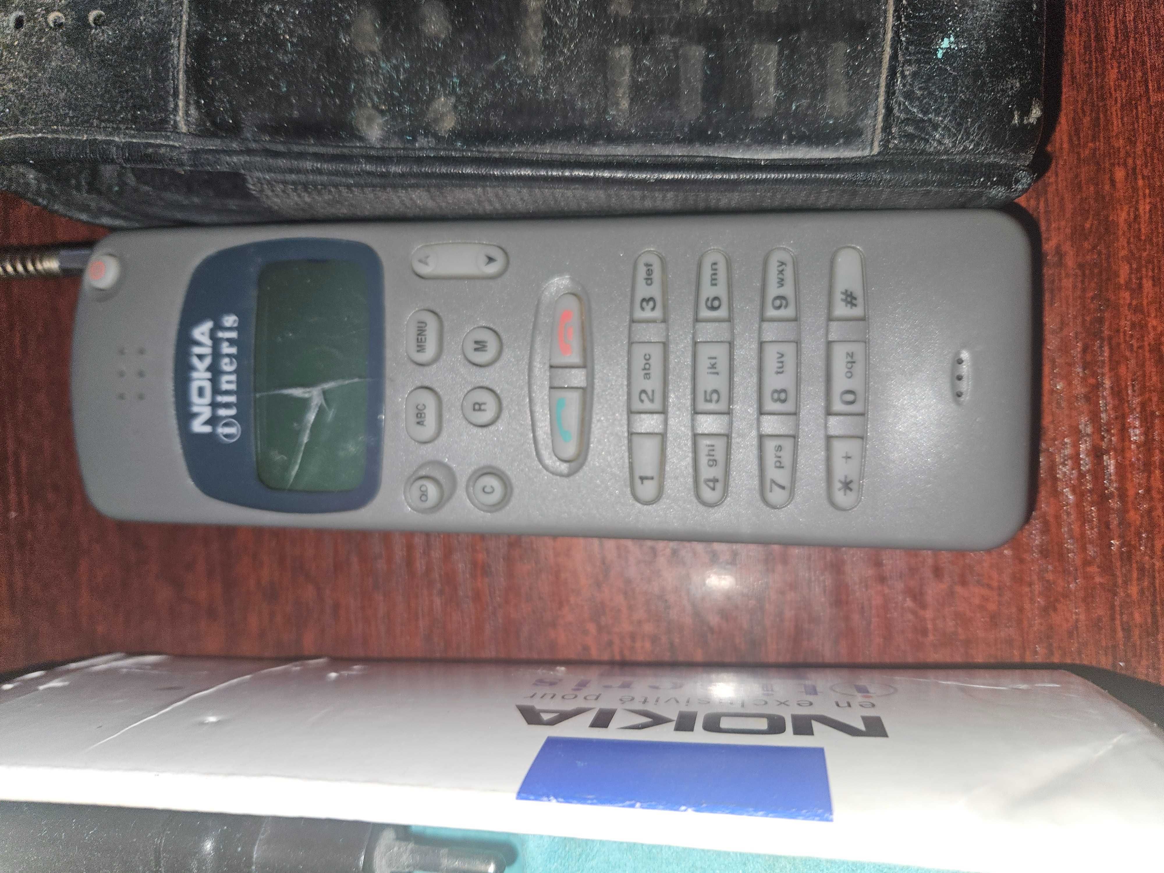 Nokia 2010 zestaw Pudełko wytłoczka instrukcja ładowarka rarytas