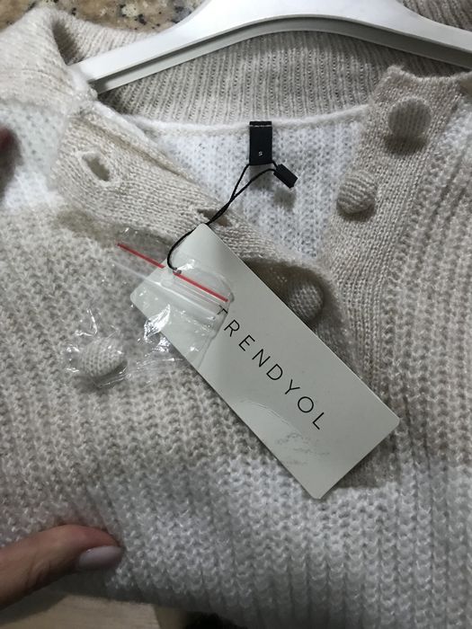 Camisola, marca Trendyol