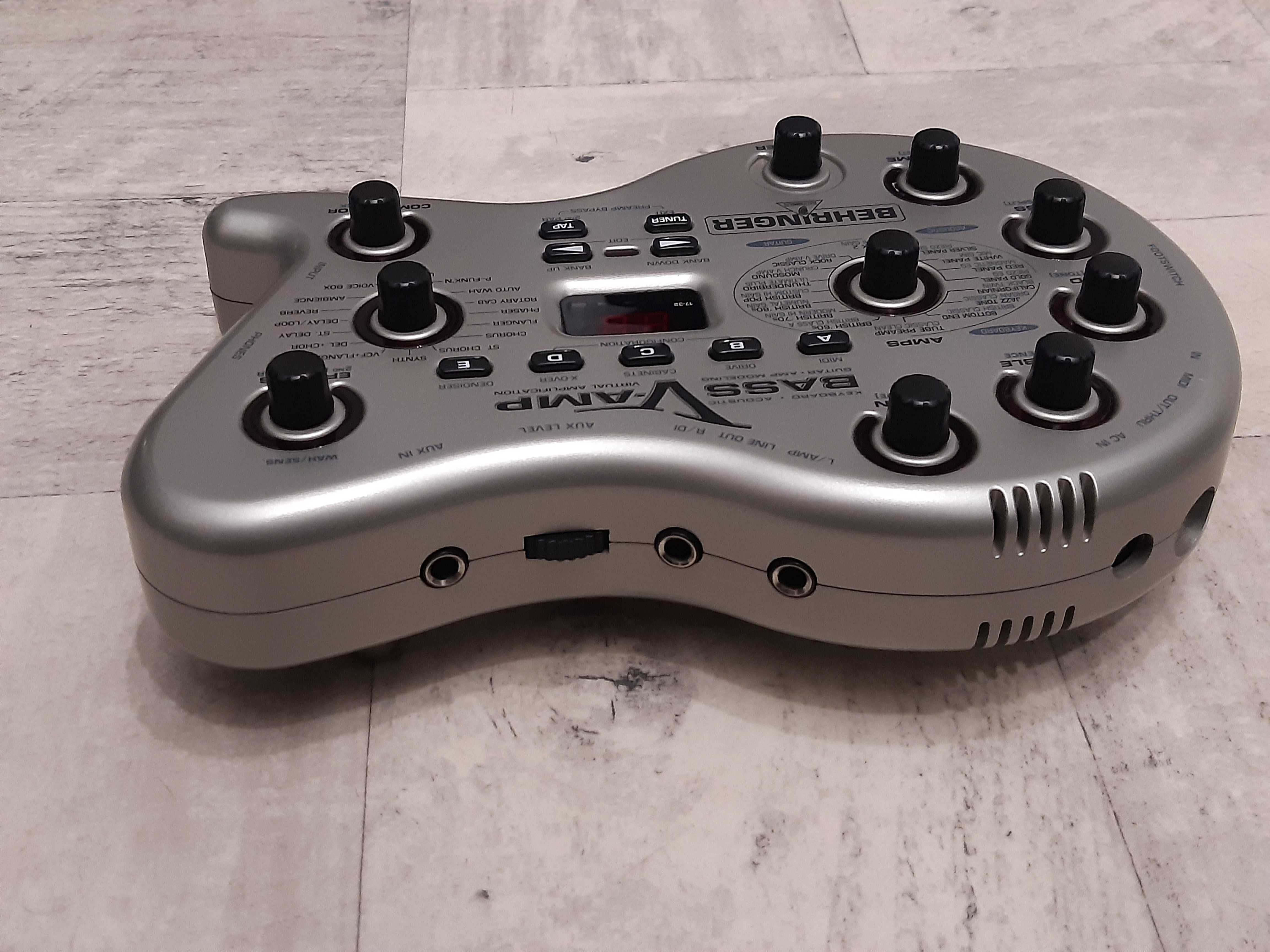 Multiefekt Basowy Behringer Bass V-AMP-procesor-efekt-lub dodam Gratis