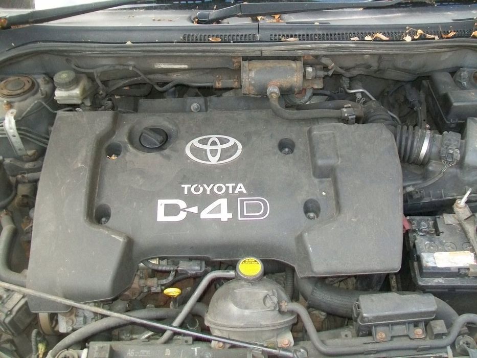 toyota corolla verso e12 02-04 2.0 d4d silnik