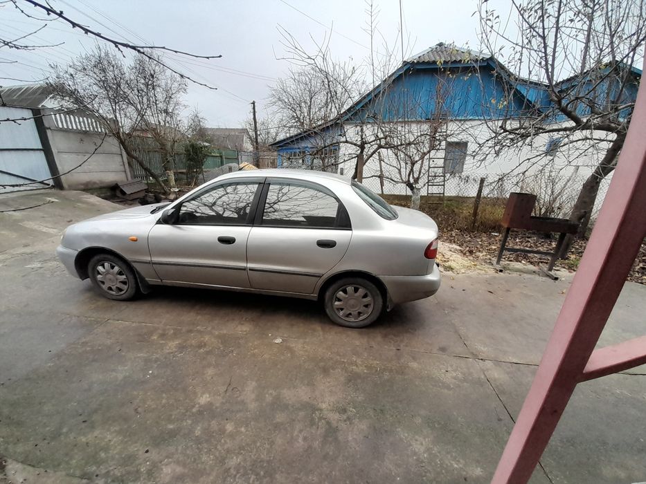 Продам део ланос