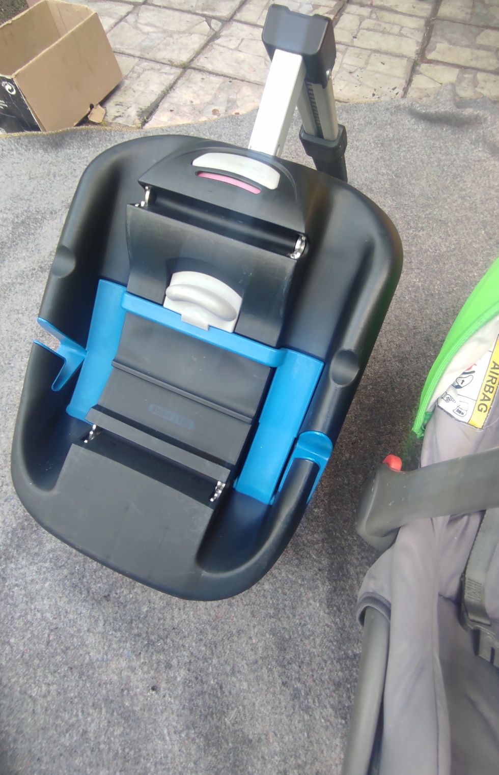 Baza ISOFIX Plus nosidełko i adaptery