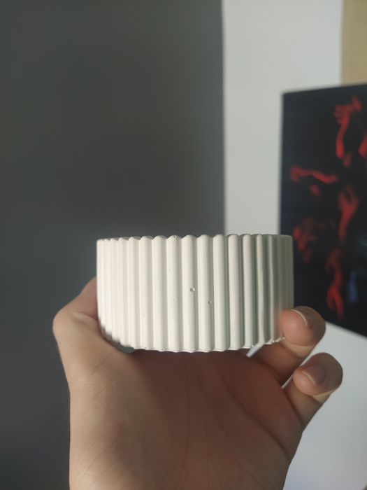 Frasco/ pote guarda jóias branco cerâmico