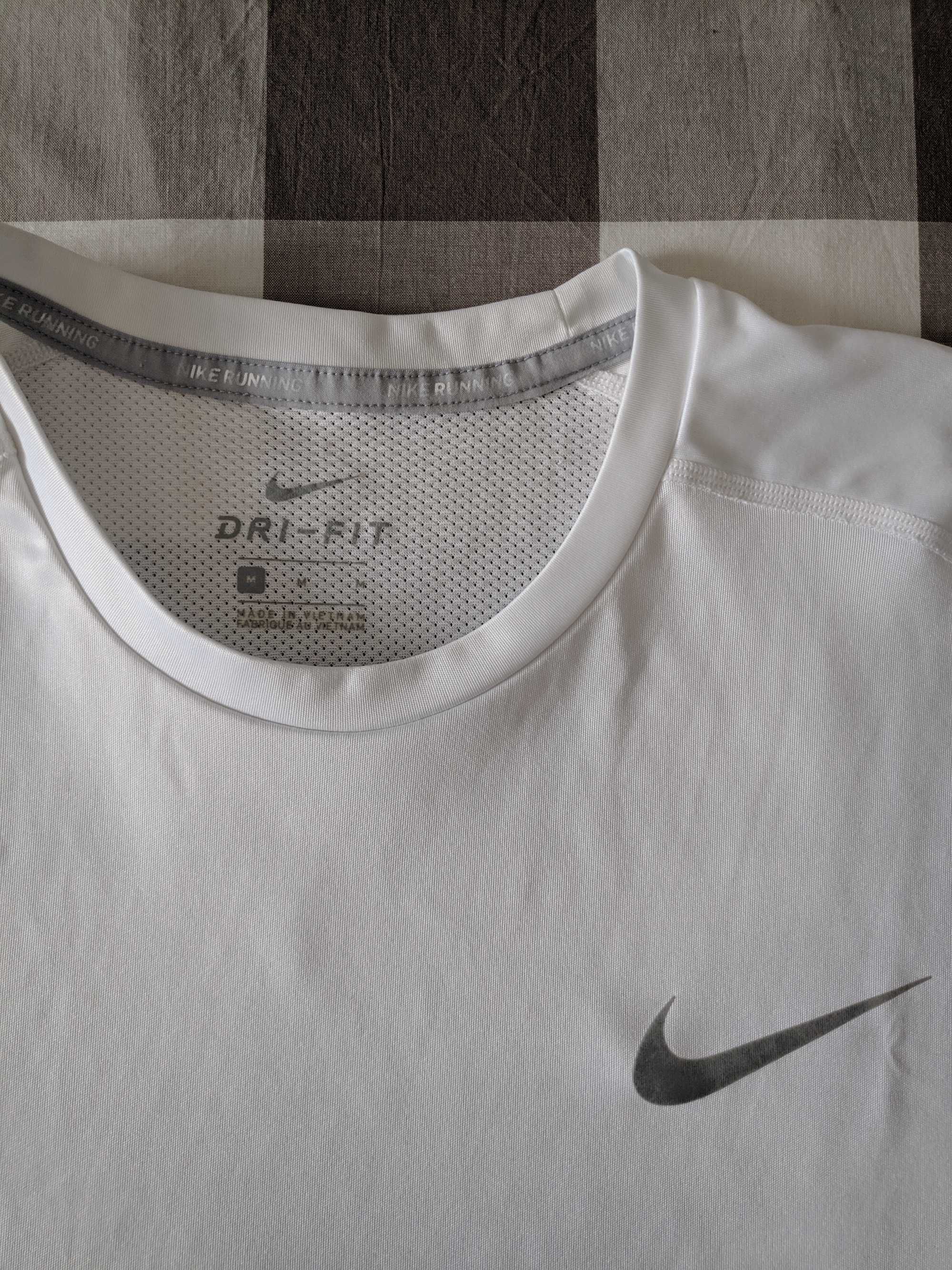 T-shirt da Nike como nova