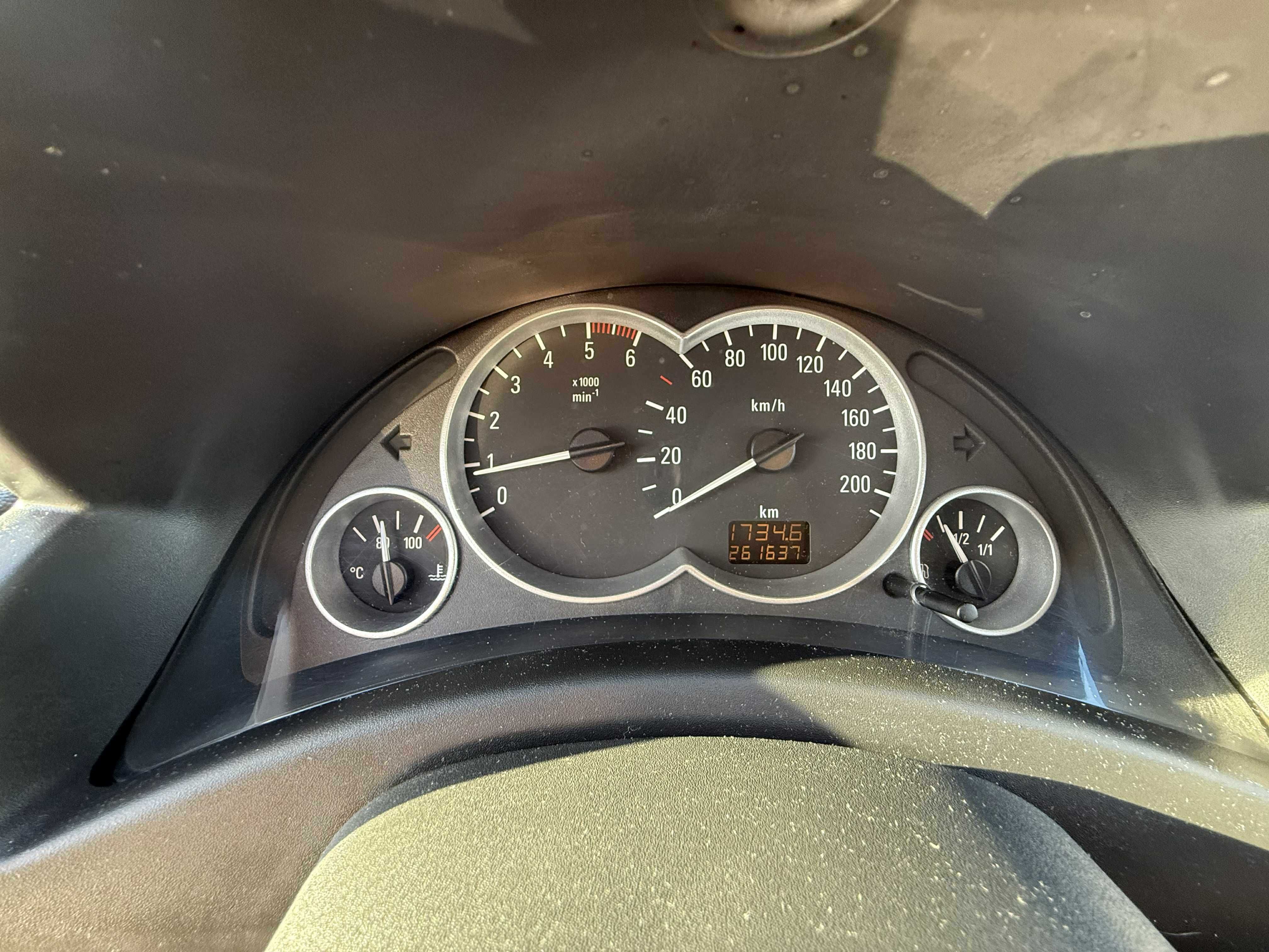 Opel Corsa C 1.3 CDTI 2005 r.