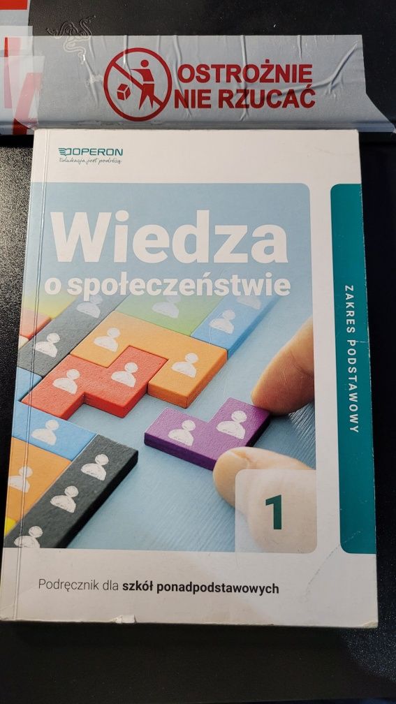 Książka Wiedza  o społeczeństwie 1