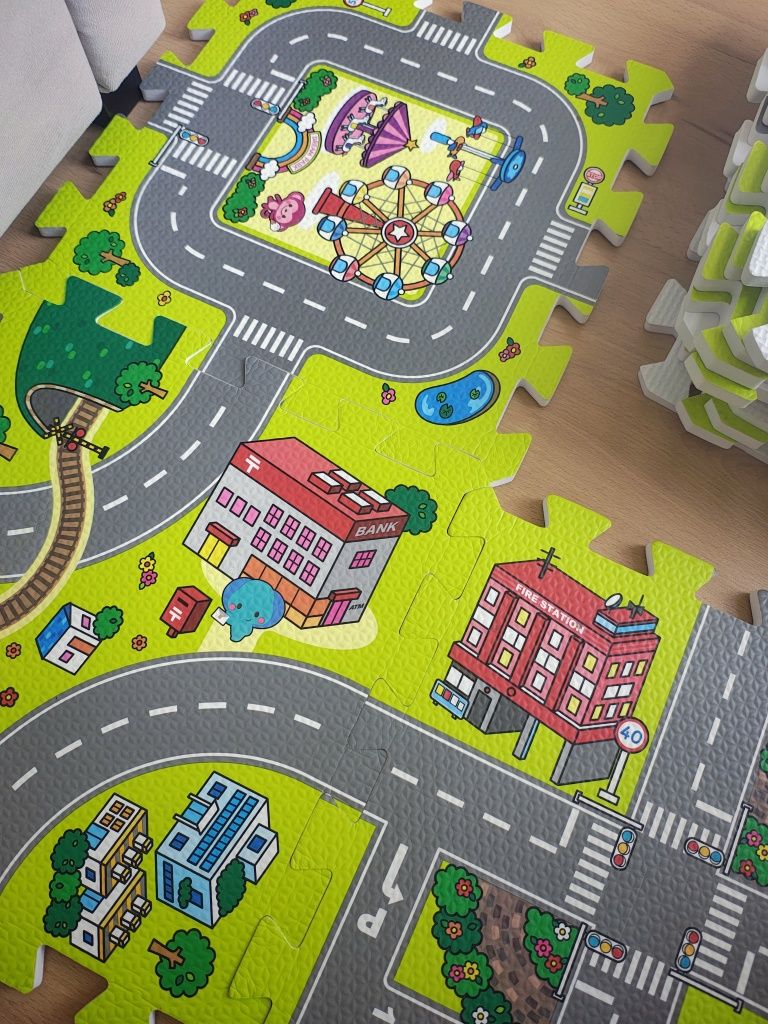 Puzzle piankowe - miasto / Mata dla dziecka