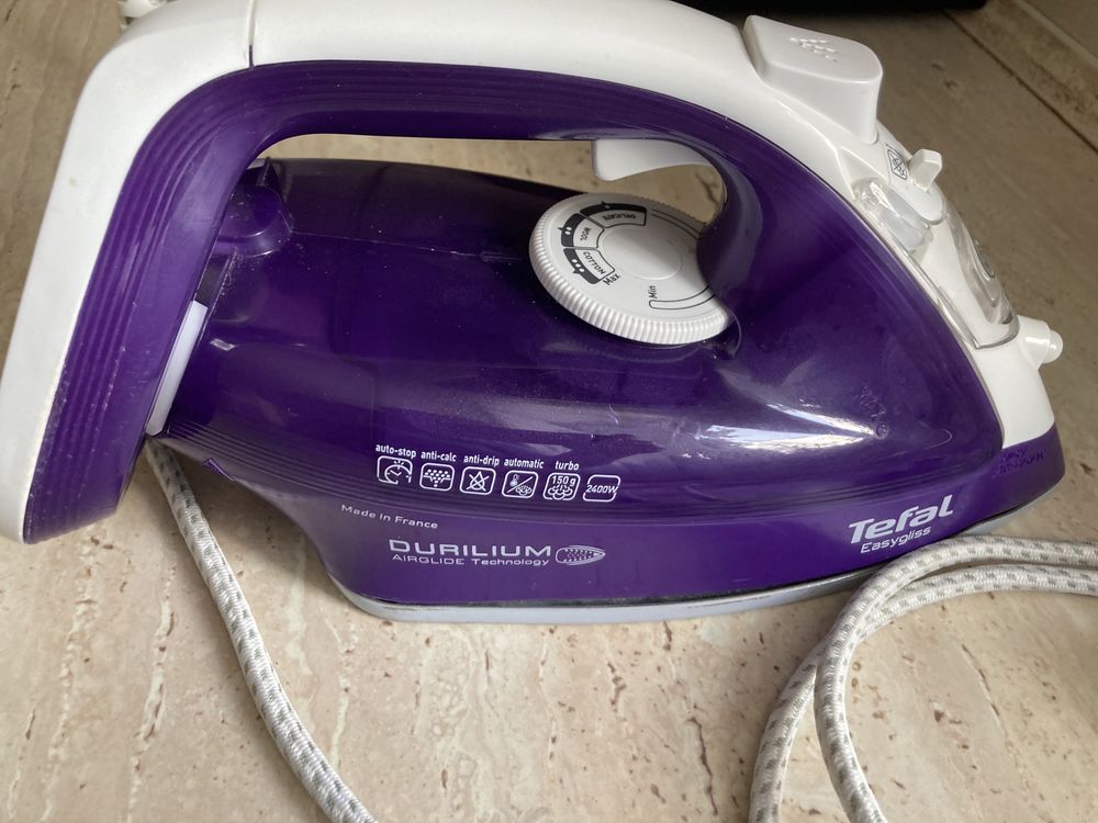 Żelazko Tefal Easygliss Durulium 2400W nie działa