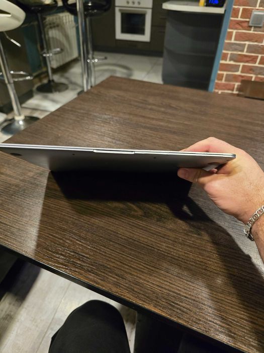 macbook air m1, 13, 2020, 256gb, 8gb ram повний комплект