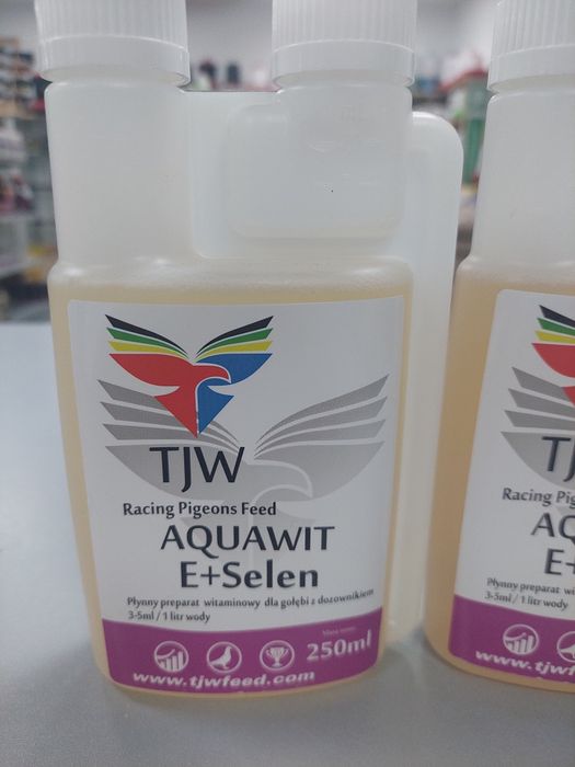 TJW Aquawit E+SELEN 250ml. Witamina na płodność I lęgi gołębi.