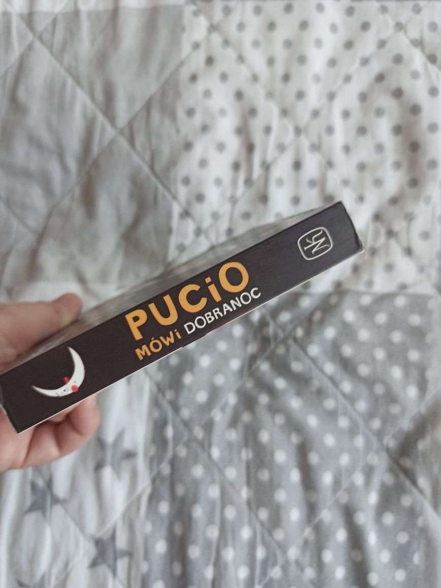 Książka z serii Pucio "Pucio mówi dobranoc"