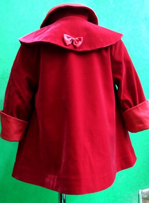 Пальто детское для девочки 3 х-4-х лет весна