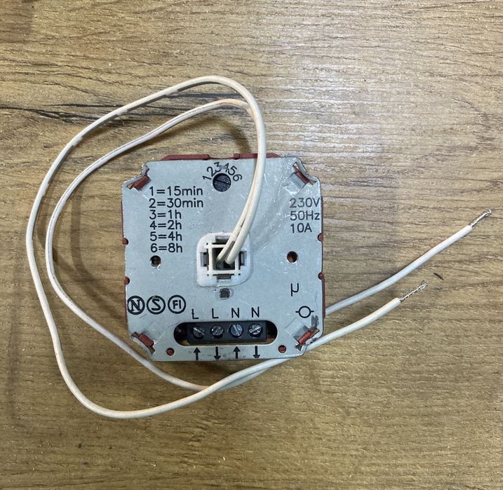 Wyłącznik czasowy,timer przekaźniki Schrack