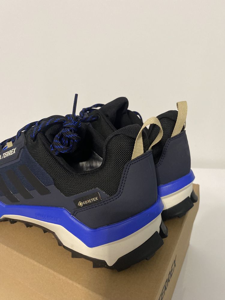 Buty trekkingowe męskie Adidas TERREX AX4 GTX FZ3286 r 46