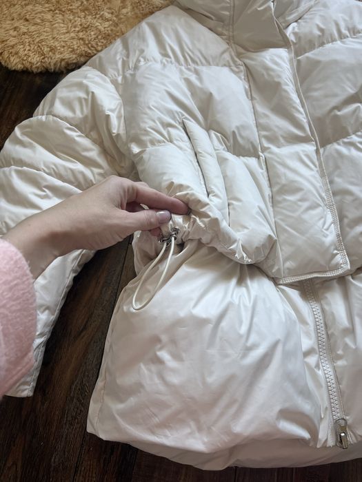 Пуховик пуфер молочний с-м