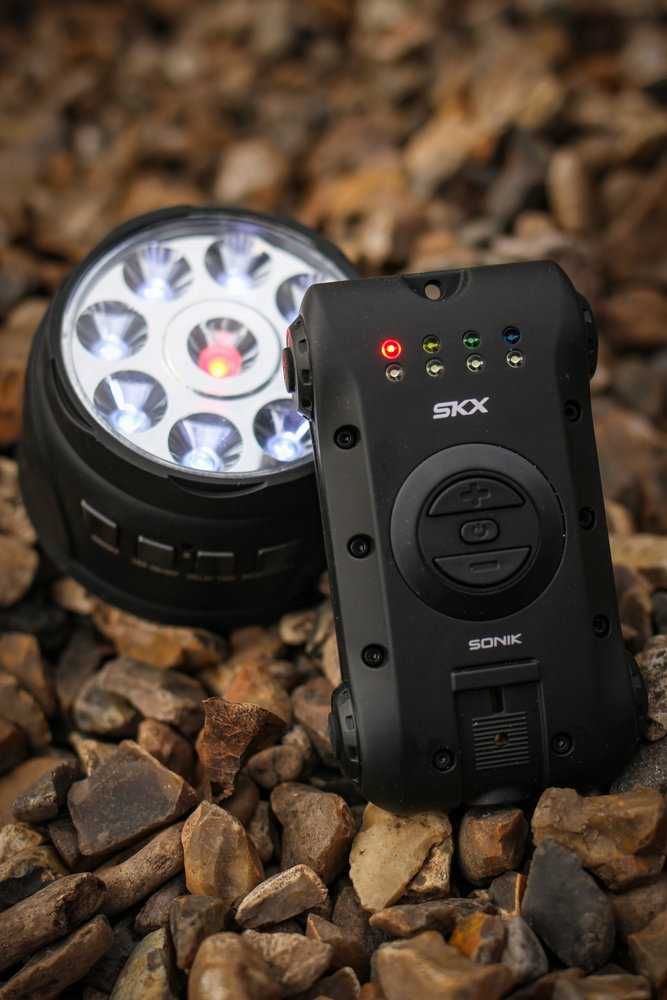 Сигнализаторы поклевки Sonik SKX + Bivvy Lamp 2+1,3+1,4+1