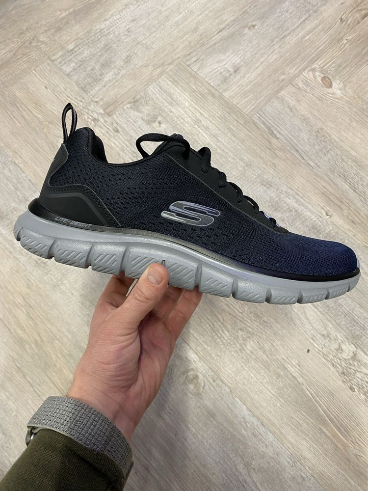 Кросівки чоловічі демісезонні Skechers 232399 NVBK