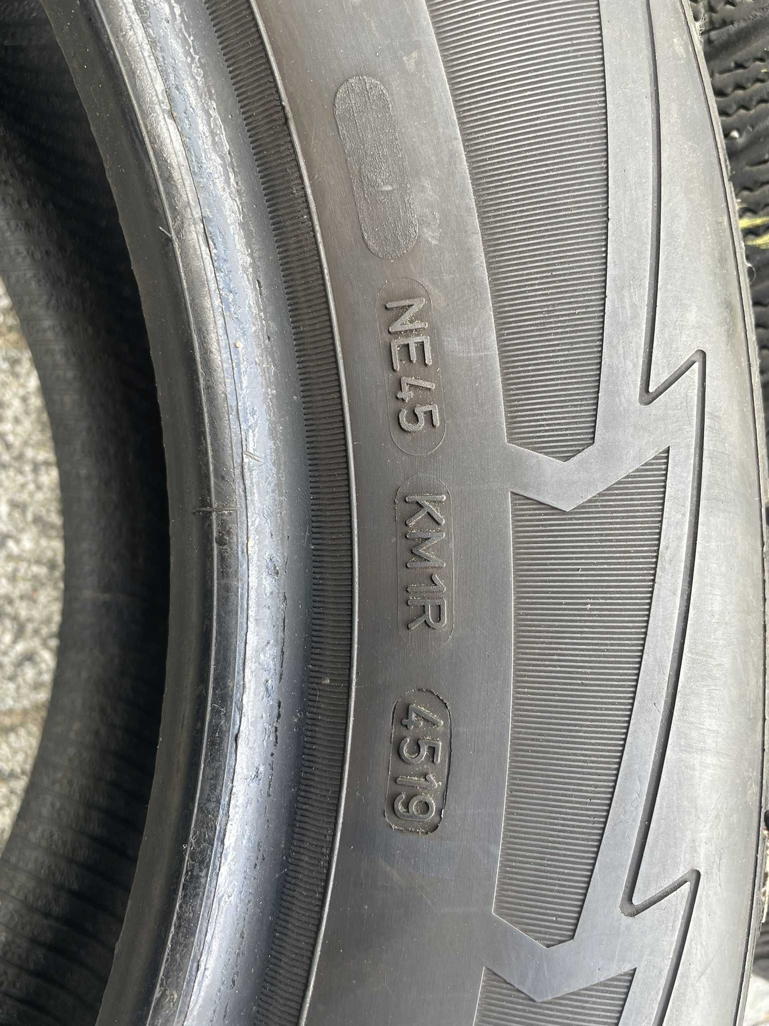 Zimowe opony Goodyear 235/60 R18 107H – Honda CR-V 2020