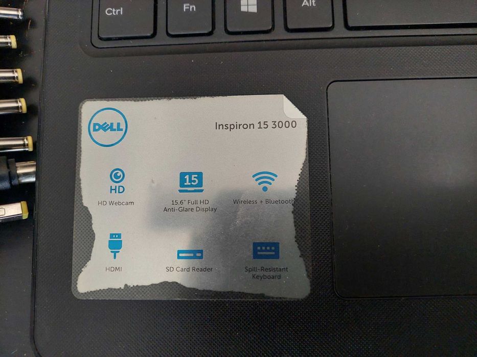 Laptop Dell Inspirion 15 3000 / Nowy Lombard / Cz-wa