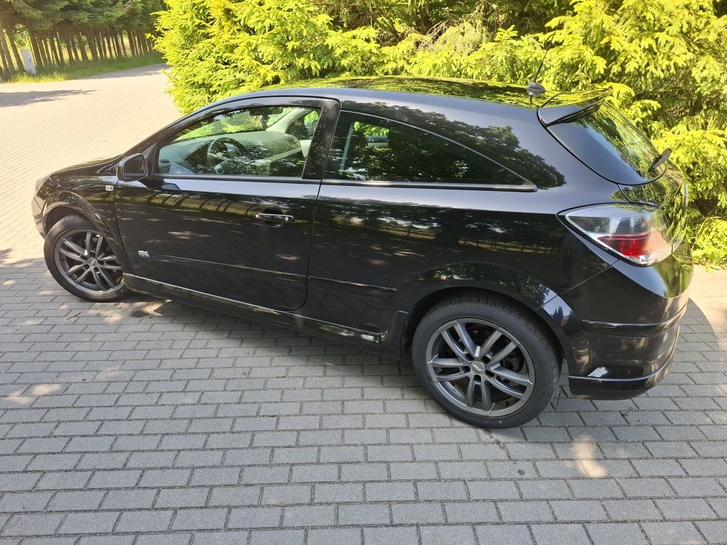 Sprzedam auto Opel Astra H