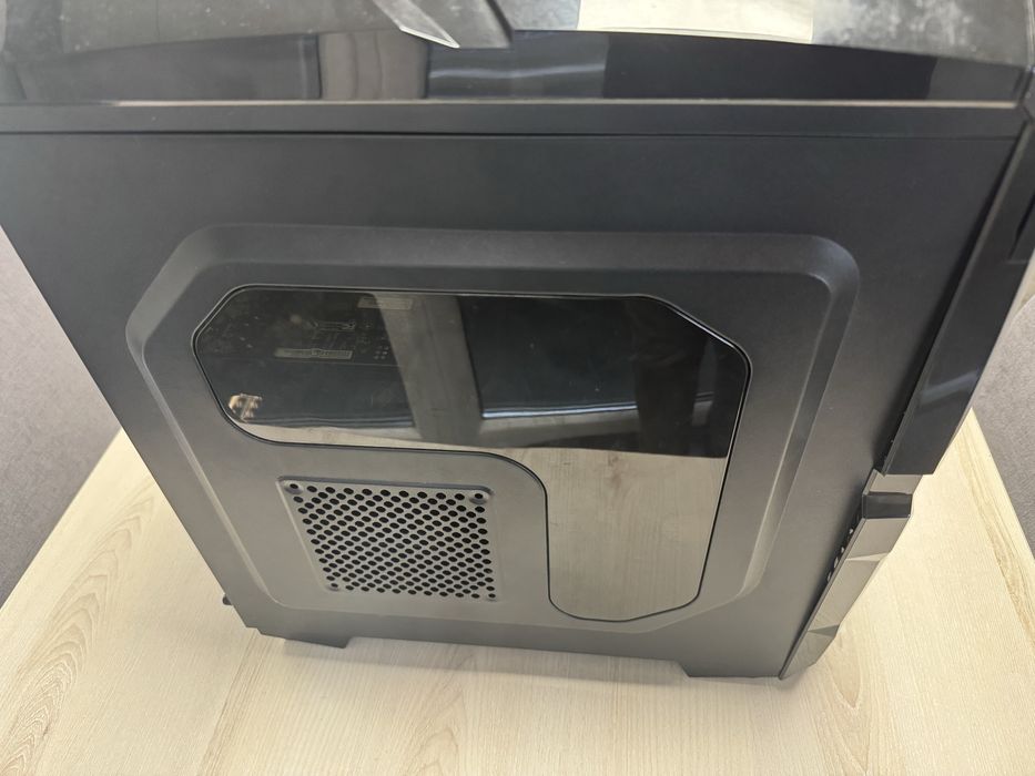 Komputer stacjonarny I5 - 9400F, 1050TI, 8 GB Ram