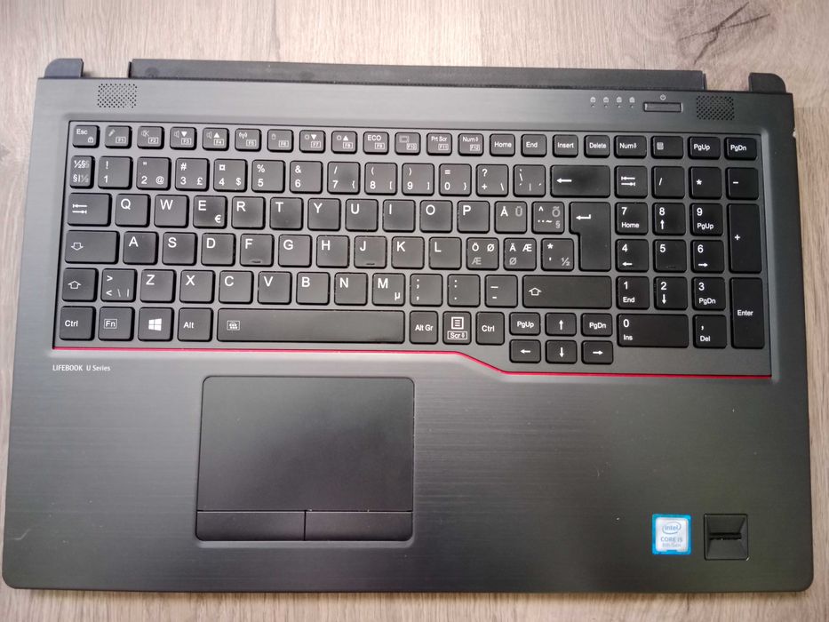 Корпус, топкейс Fujitsu U758