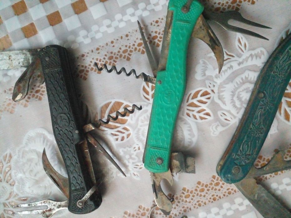 Три ножики на запчастини