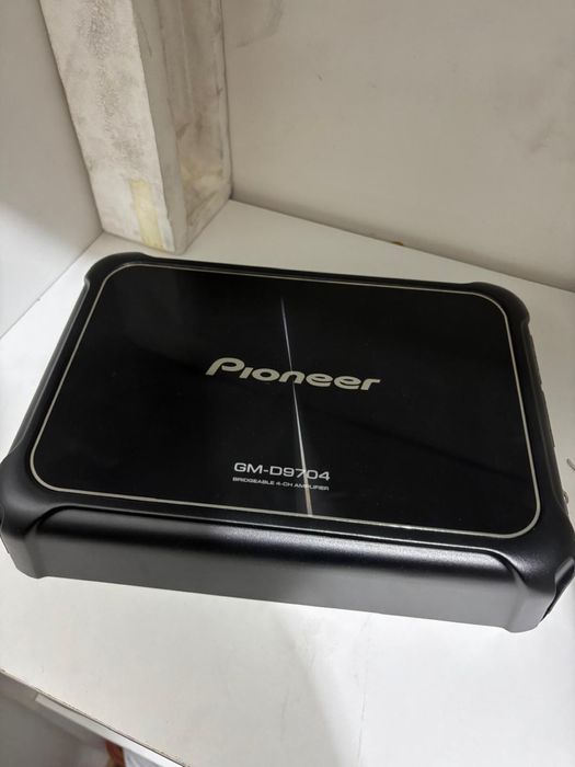 Amplificador como novo