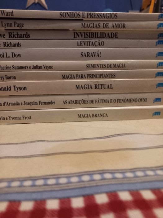 Varios livros de coleção