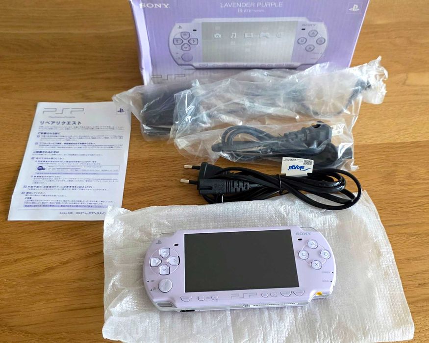 PSP 2000 Lavender Purple, ARK-4, 32GB, stan kolekcjonerski