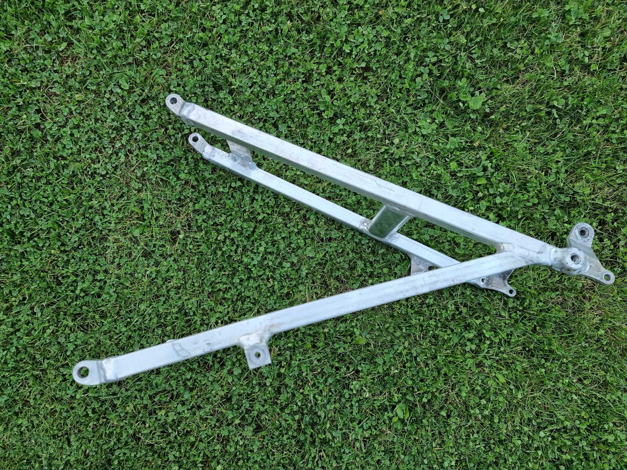 Subrama subframe stelaż zadupek Honda CRF 450 rok 02-08