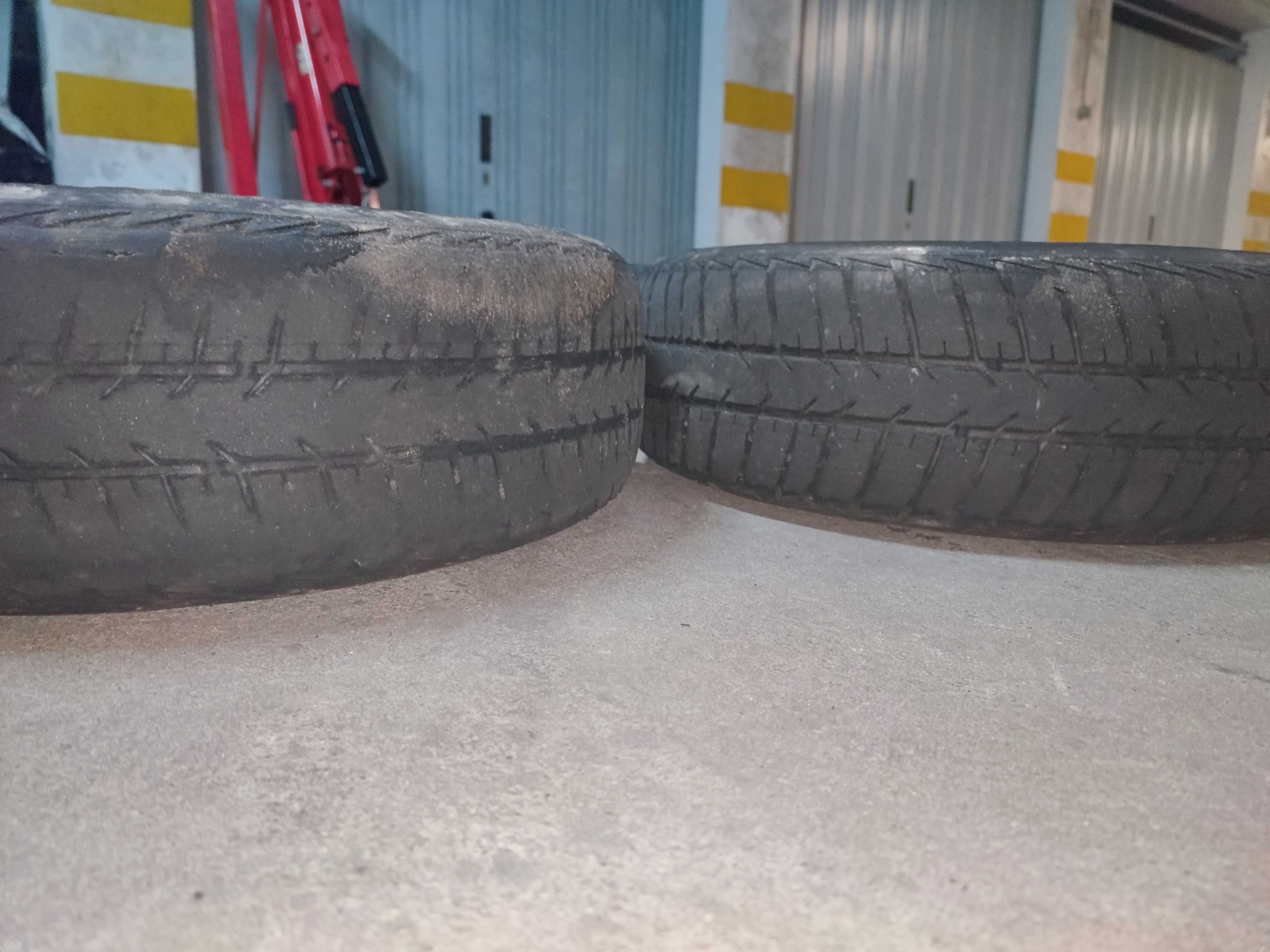 Jantes ferro com pneu Opel Corsa