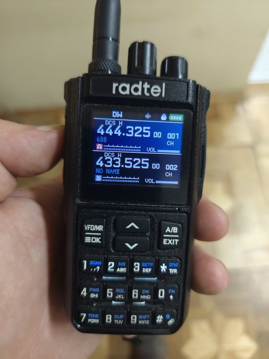 Рація radtel ...