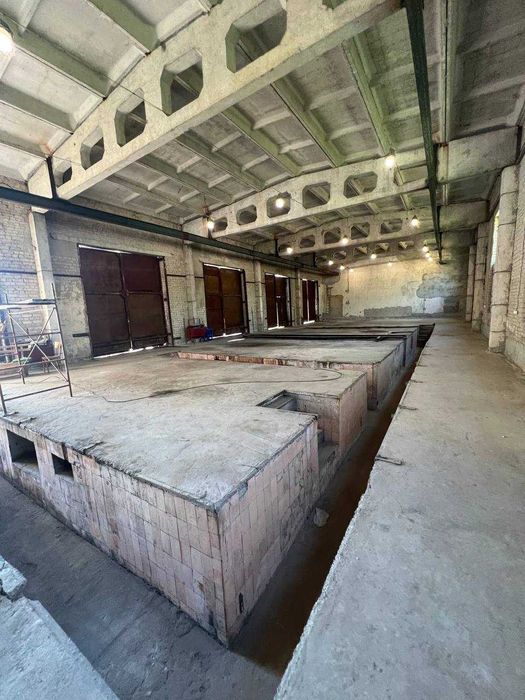 Продаж виробничо-складських приміщень 770 м2 з кран балкою