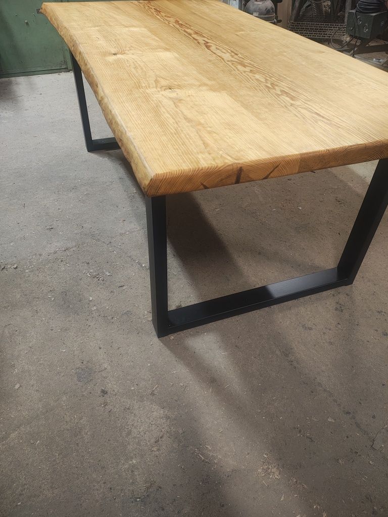 Sprzedam stół metalowo drewniany