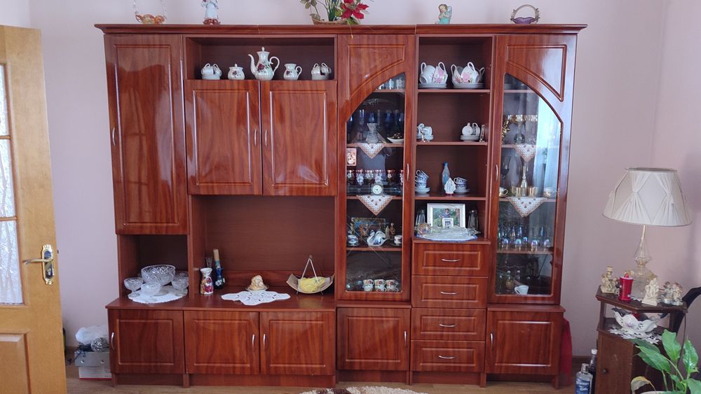 продам велику стінку