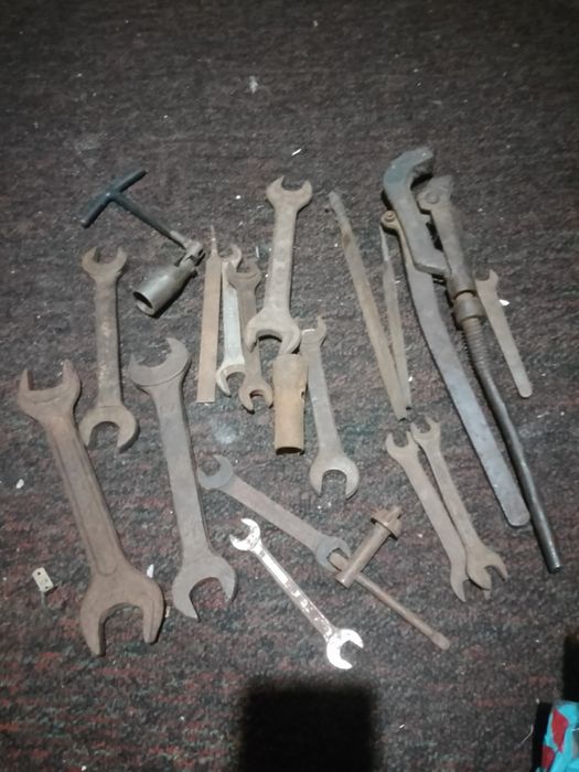 Продам ключи разные
