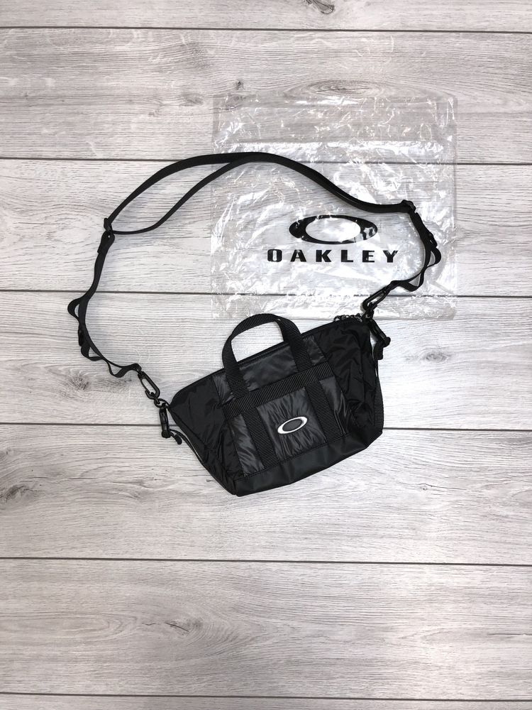 Сумка мессенджер Oakley The Icon Supreme Bag x North Face