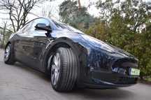 Tesla Y Tesla Y Dual Motor Long Range AWD 514KM FSD 2023r 18 585km.