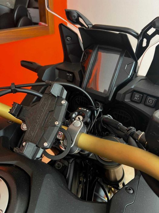 Honda África Twin 1000cl, 2800 kms, Caixa Automática