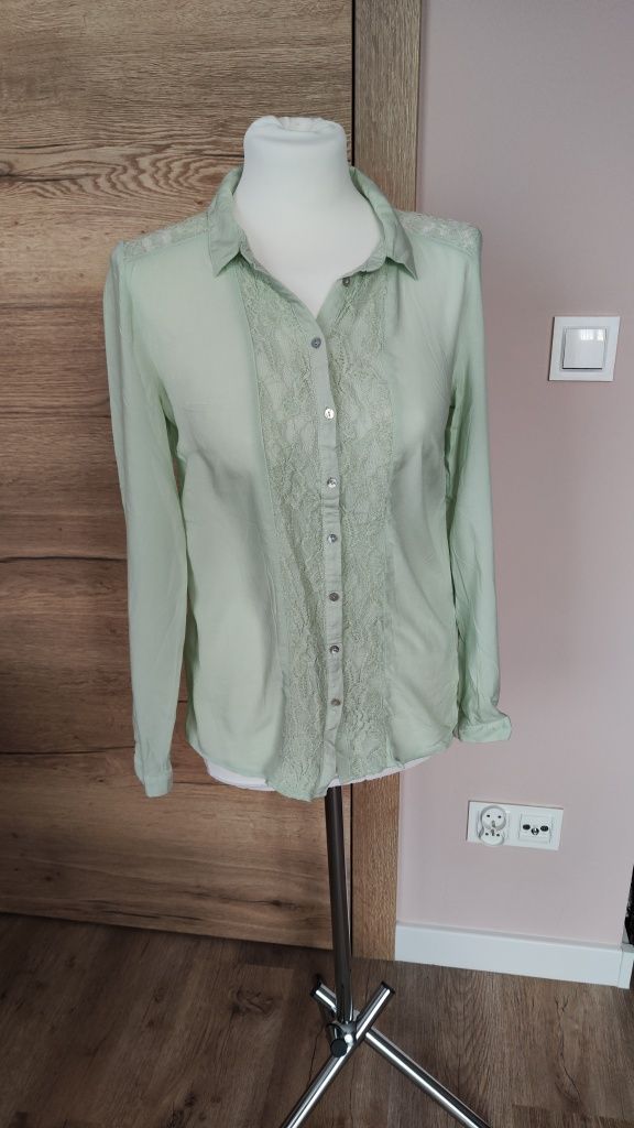 Koszula z koronką vintage retro miętowa Reserved 38