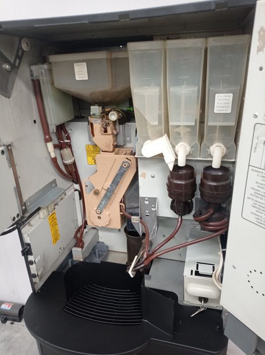 Maq bebidas quentes Vending BRIO 250