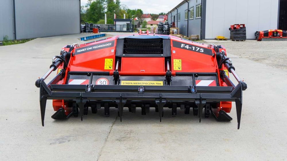 Mulczer leśny, frezarka krusząca F4-175 REMET CNC TECHNOLOGY