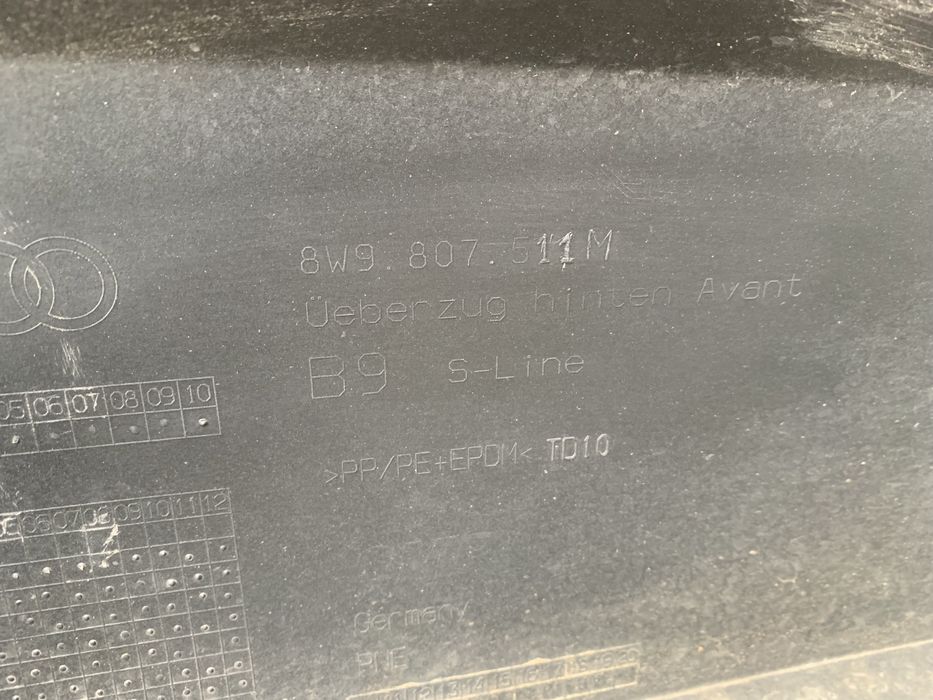 Audi A4 B9 S-LINE kombi zderzak tylny tył PDC