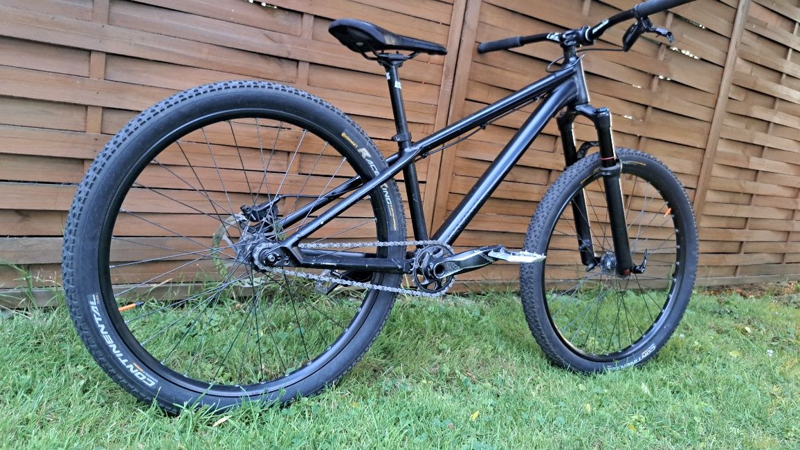 Rower dirt canyon stitched 360 pro street pumptrack pike dj fr