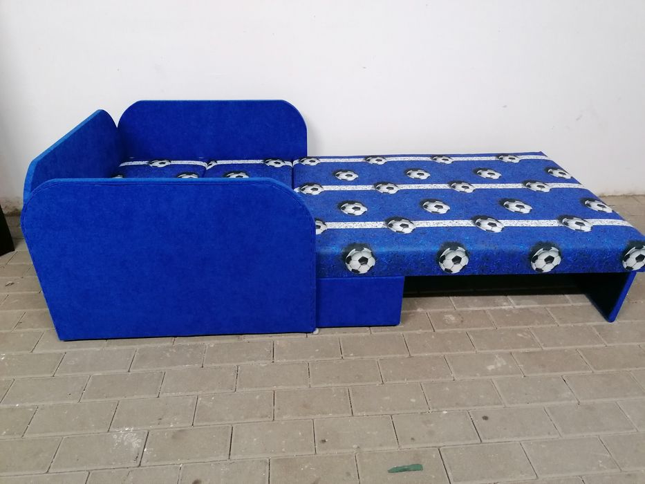 Sofa fotel rozkładany dla dzieci dwa boki
