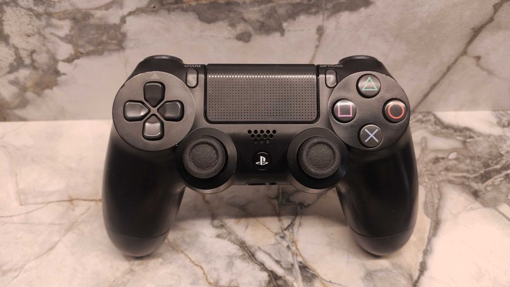 PlayStation 4 / PS4 Slim 1Tb Mafia III Idealna, Jailbreak (FW< 11.02)