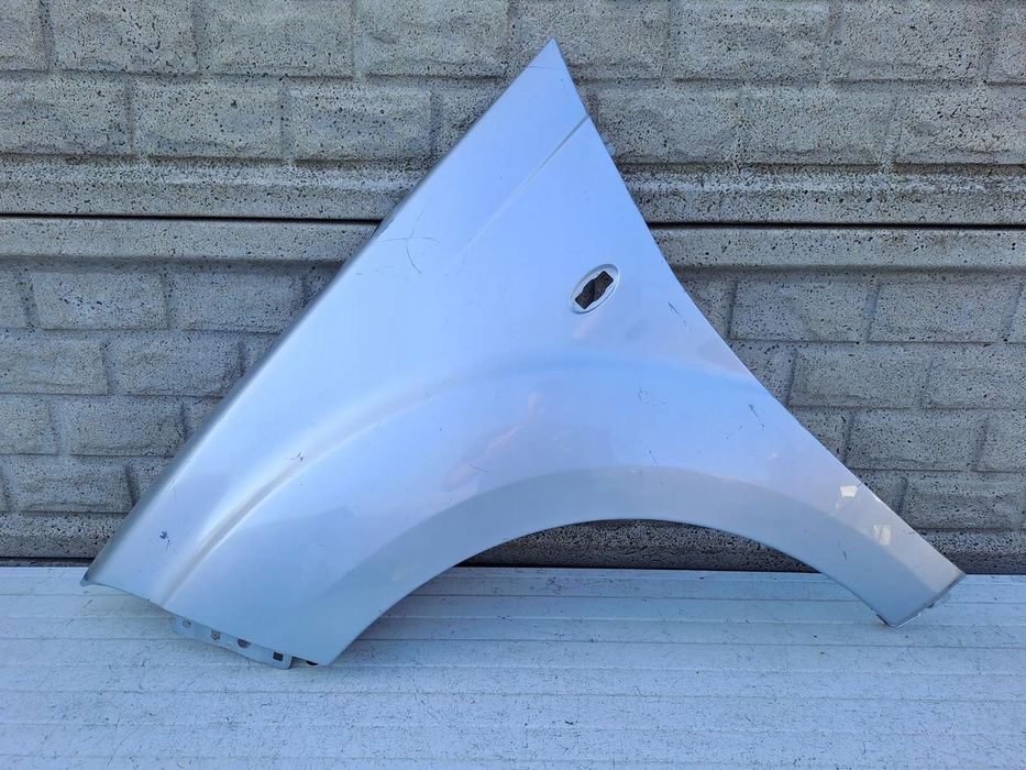 PEUGEOT 4007 CITROEN C-CROSSER BŁOTNIK LEWY PRZÓD