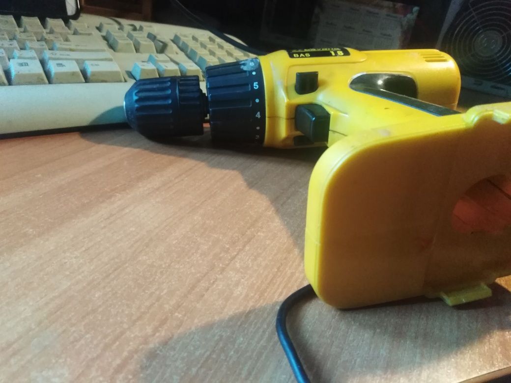 Шуруповерт Einhell Bavaria BAS 18