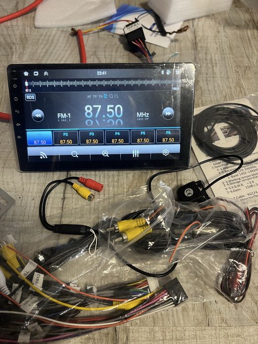 Автомагнітола  4/64 ГБ, Android 15 2-дін.